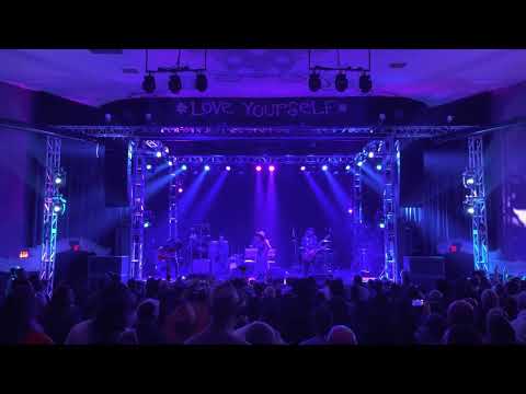 Thievery Corporation - "Sweet Tides"