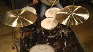 Drumming Quickies by Lucrezio de Seta - 019 - Tony Williams's broken doubles lick 3vs5 Evolution