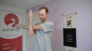 Taiso | Nek-, schouder- en torso-stretches