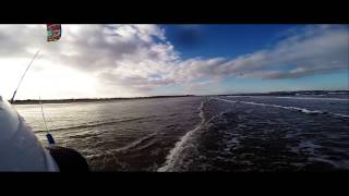 preview picture of video 'Kitesurfing Nairn 01/02/2015'