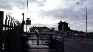 preview picture of video 'Lowestoft bridge'