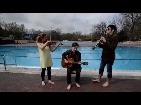 Wessen Pool, ist das?