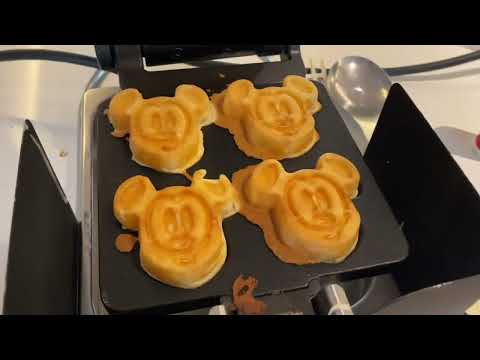 SpringHill Suites by Marriott at Anaheim Resort review and walkaround near Disneyland