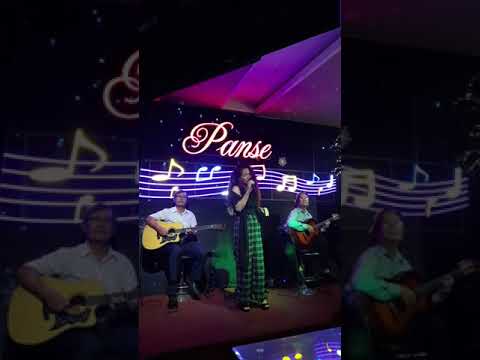 Thể hiện bởi Trần Lãm