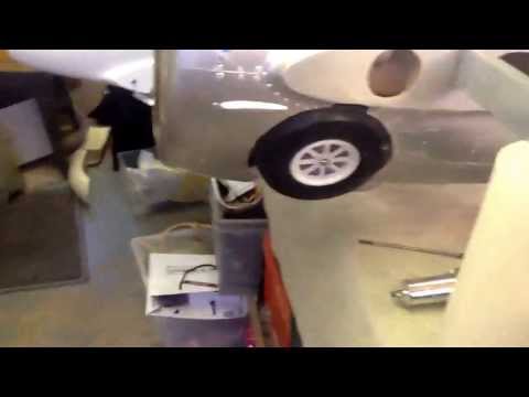 Grumman Wildcat, 1/4 scale, gear retraction