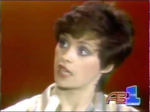 Sheena Easton - American Bandstand Interview '81