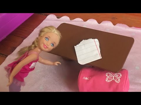 Chelsea Runs Away | Official Trailer