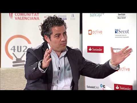 Javier Navarro en el set de entrevistas del #DPECV2013