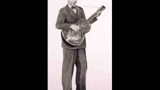 Tampa Red &amp; Willie B. James - Delta Woman Blues (1937)