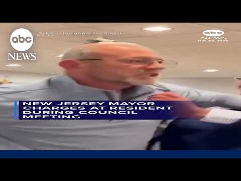 New Jersey mayor charges at resident during council meeting