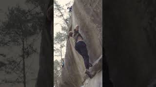 @tobysegar tries rainbow rocket #bouldering #climbing #alexhonnold by Bouldering Bobat