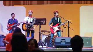 Fauzi Fauzan sing LUCILLE by the everly brothers.