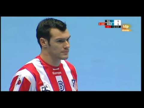 2011/12.- Bjerringbro-Silkeborg 27 Vs. BM Atlético Madrid 30 (EHF Champions League - Jª1)