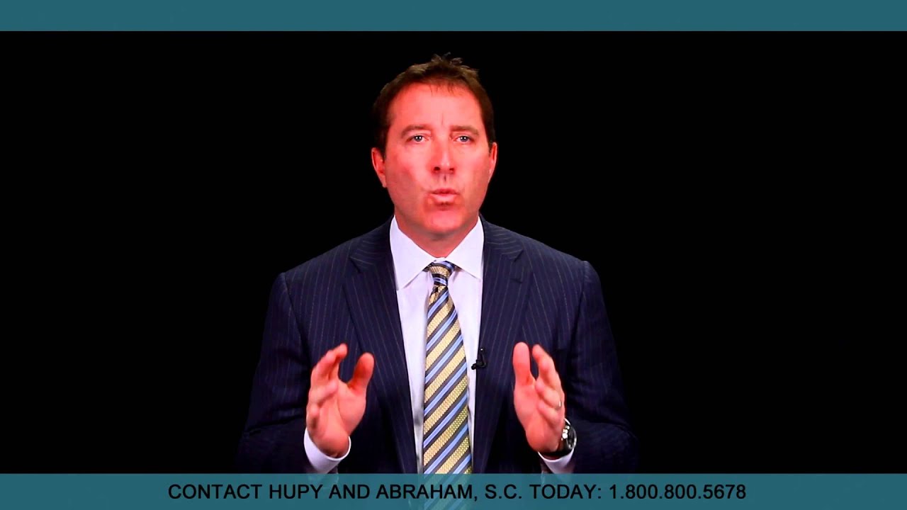 Should You Speak With a Lawyer Before Settling With an Insurance Company?