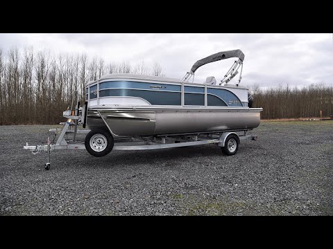 Boat Tour of the SunCatcher 20 RCX Pontoon