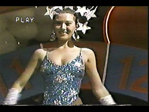 Cassino do Chacrinha de Ano Novo Dez.1987 (Parte 2) Marcha da Camisinha e Chacretes (De Fita VHS)✔️