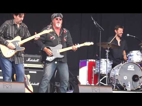 BOOTLEGGERS - Move it on over ( Valenciennes 2017 Opening ZZ Top )