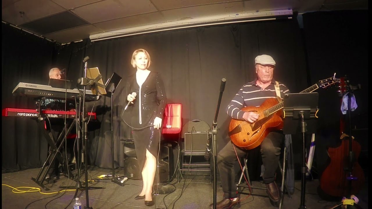 Promotional video thumbnail 5 for A-ZONE Jazz Band