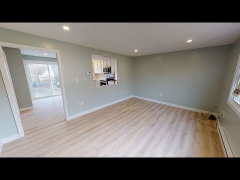 144 Old Ferry Road, Unit J, Haverhill, MA   Presented by Katherine Dixon