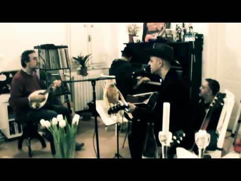 Stella Burns & The Lonesome Rabbits - Tiny miss F (Home sessions for Area51)