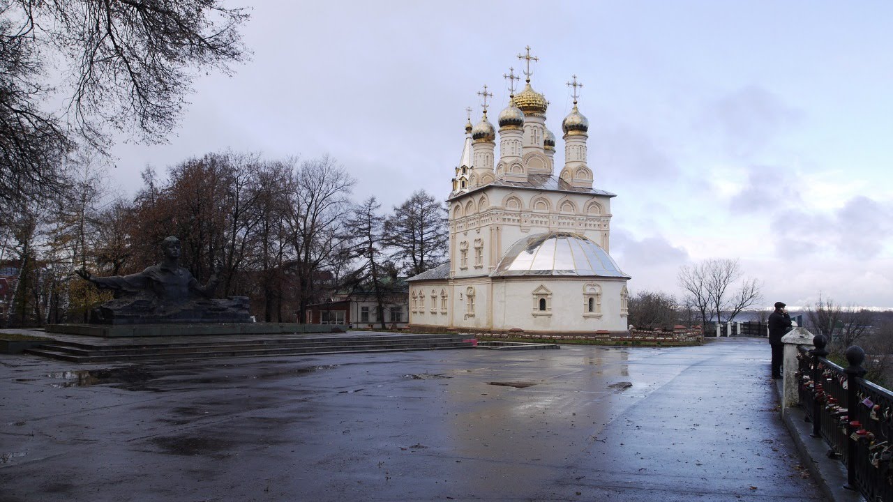 УЖИВО МОЛИТВА ПРЕ СПАВАЊА и разговор са свештеником, понедељак 2.11.2020. у 21:30