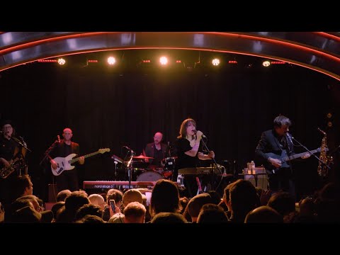 The WAEVE - Kill Me Again (Live at Lafayette, London)