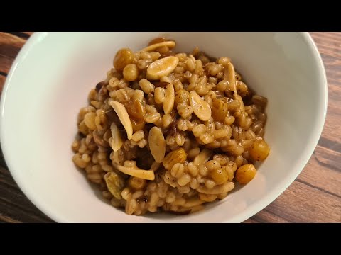 AYURVEDIC VEGAN BARLEY WITH RAISINS AND ALMONDS