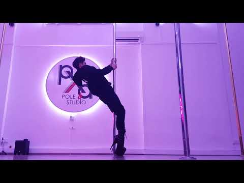 Louis Exotic   Lavender And Velvet