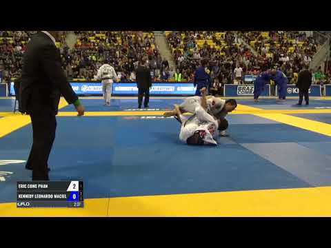 2017 IBJJF Worlds - Eric Phan vs Kennedy Maciel - Semi Finals