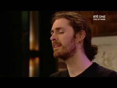 Hozier singing "Take Me To Church" | The Late Late Show | RTÉ One