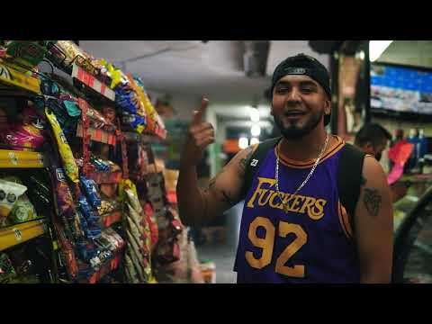 Kalako Parga - En este Mundo (video oficial) Parga en el Beat