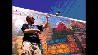 91512 DOing monkey like SUCH a CHAMP