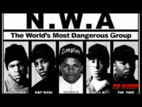 2Pac feat. Eazy-E & Biggie Smalls - MAC-11 Just To Scare Niggaz