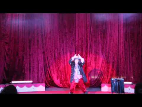 Pirate Juggler / Pirata Malabarista