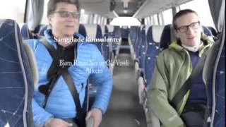 preview picture of video 'Sanglade konsulenter på Flybussen fra Mo'