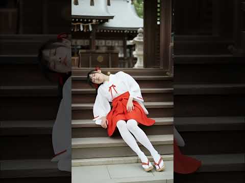 神社で眠っている巫女