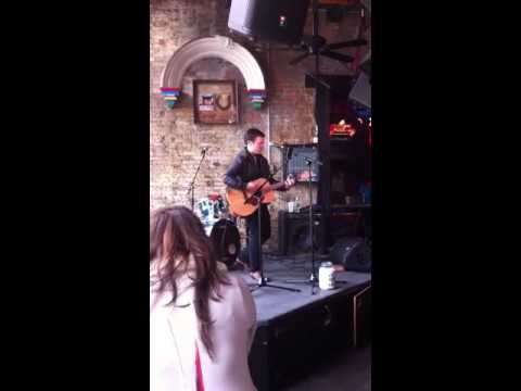 Sammy Arriaga Takes a woman like you