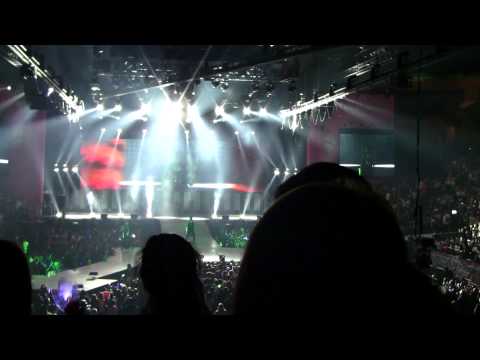 SMTown Live NY Shinee Lucifer [111023] [fancam]