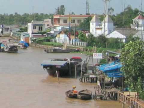 QUAGMIRE: NATION-BUILDING AND NATURE IN THE MEKONG DELTA by David Biggs