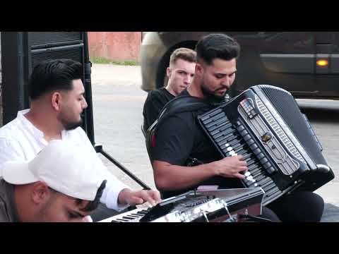 BOTEZ MARIAN UDICA SINDRILITA CANTA SALAM JR SI ALTI LAUTARI