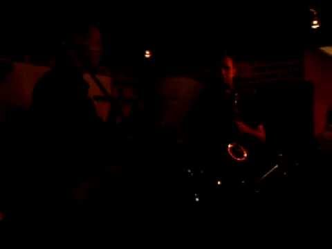 KIRILICNA PODDRSKA - VO BESTRAGA LIVE