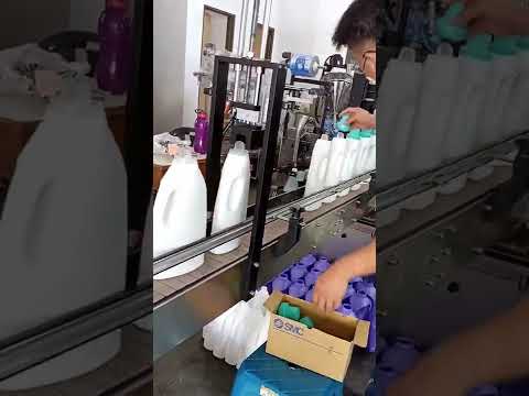 Automatic In Line Capping Machine