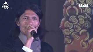 Download lagu Flanella - Anjelie mp3 Download lagu Flanella - Anjelie mp3