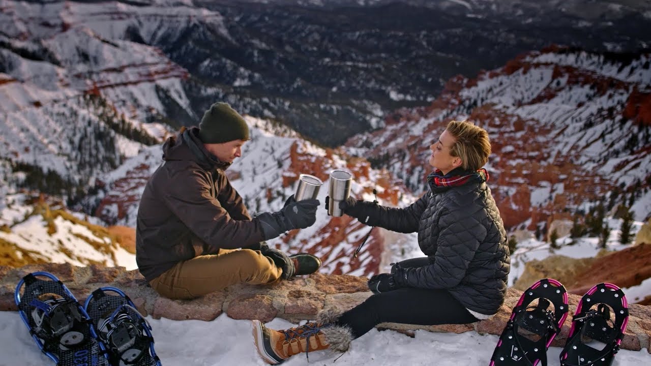 The Christmas Cabin (2019) trailer