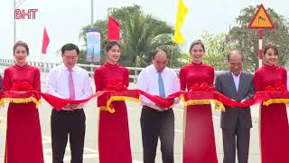 Lễ thông xe cầu Cửa Hội bắc qua sông Lam, nối liền hai tỉnh Nghệ An và Hà Tĩnh