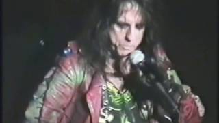 Alice Cooper Live Beacon Theatre 2002 - Intro Meledy Sex Death and Money/Brutal Planet/Dragontown