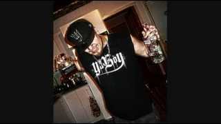 Merchaholic - They Say (Ft. Lil' T) + Lyrics