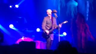 Apulanta - Tuhka ja veri (live @ Helsingin jäähalli, 21.1.2017)