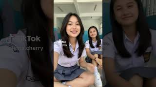 Download lagu BIGO LIVE HOT APEM TEMBEM ANAK SMA mp3