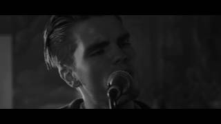 Kaleo - "I Can't Go On Without You" LIVE
